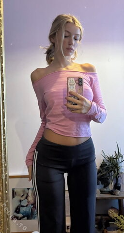 Ella Kania nude photo 37
