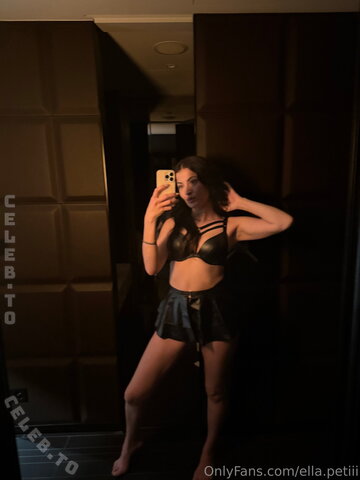 Ella petite New (17 photos)