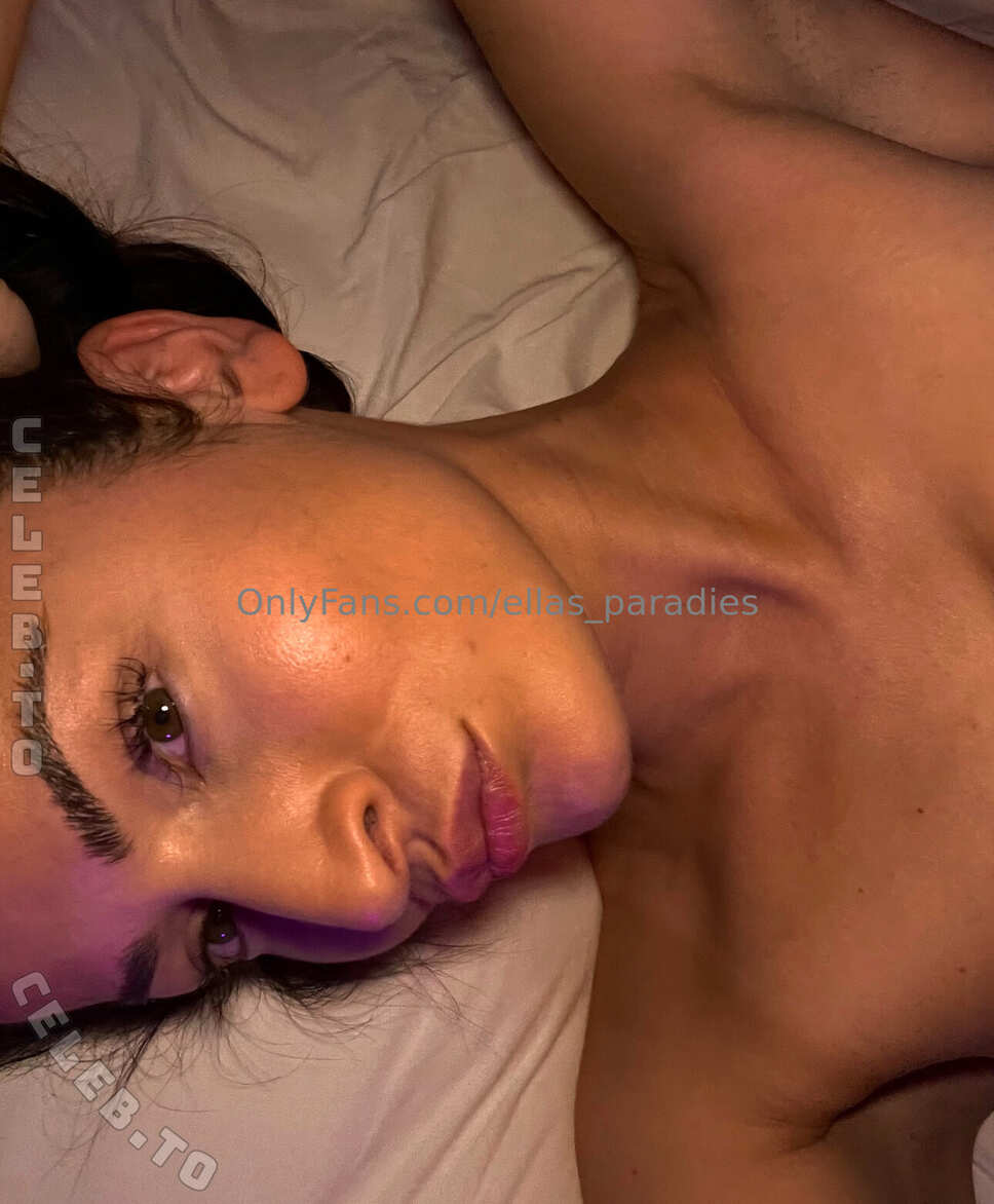 Ella petite nude photo 8