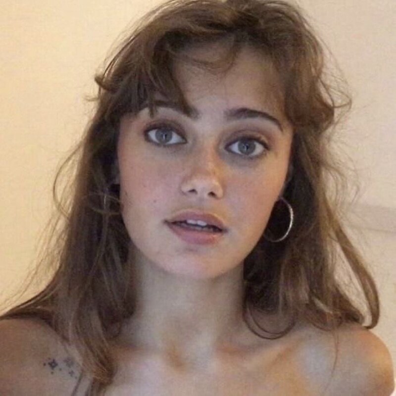 Ella Purnell nude photo 22