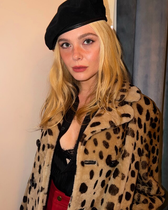 Elle Fanning nude photo 2