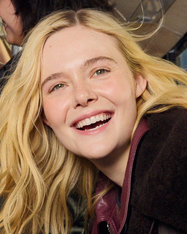 Elle Fanning nude photo 3