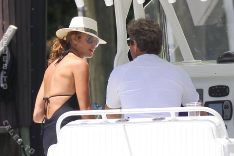 Elle MacPherson nude