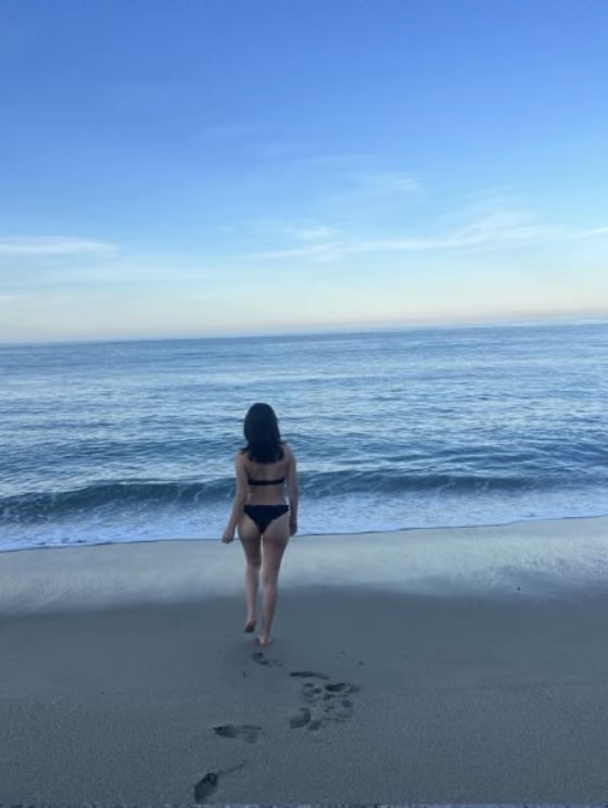 ellegarci nude photo 2