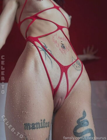 Ellexxaurus nude photo 41