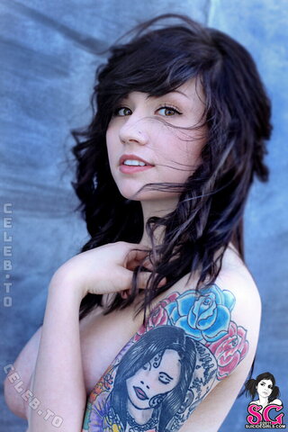 Ellia (Suicide Girls) nude photo 23