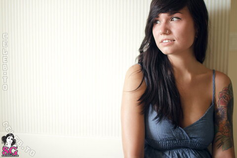 Ellia (Suicide Girls) nude photo 44