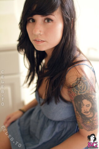 Ellia (Suicide Girls) nude photo 33