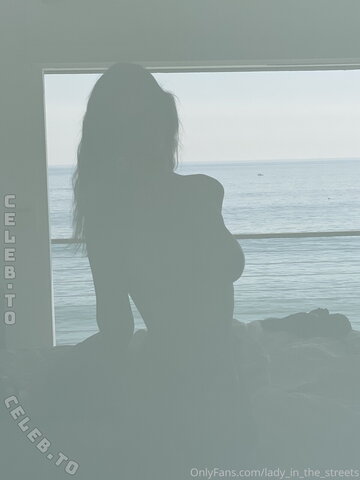 Ellie James nude photo 81
