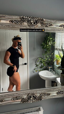 Elliemaejohnson_ nude photo 13