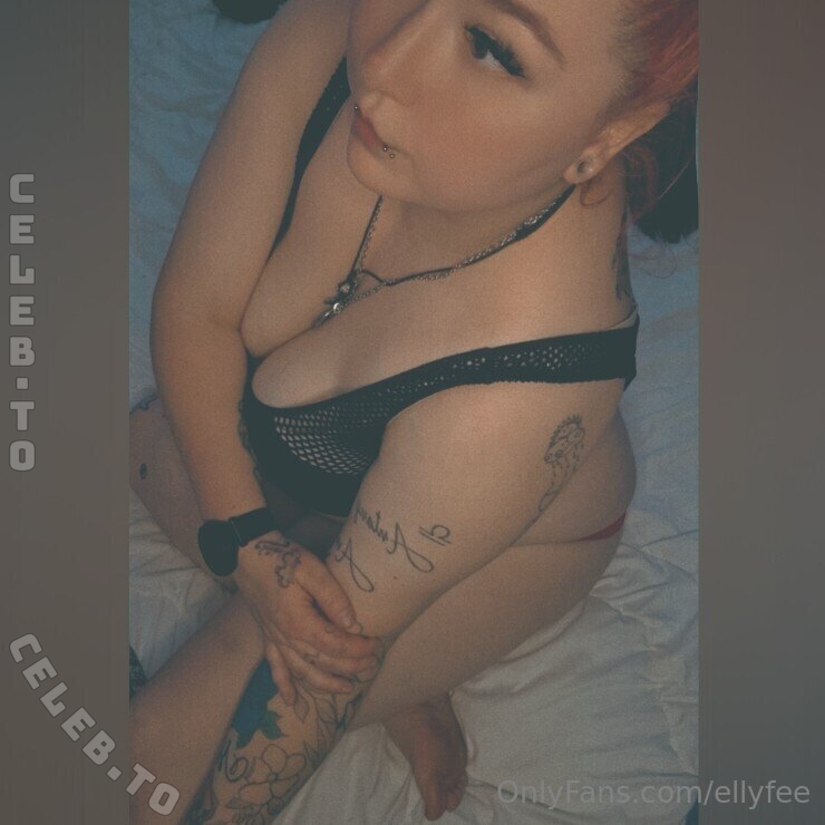 Ellyfee nude photo 3