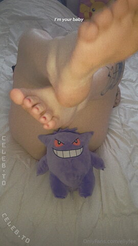 Ellyfee nude photo 11