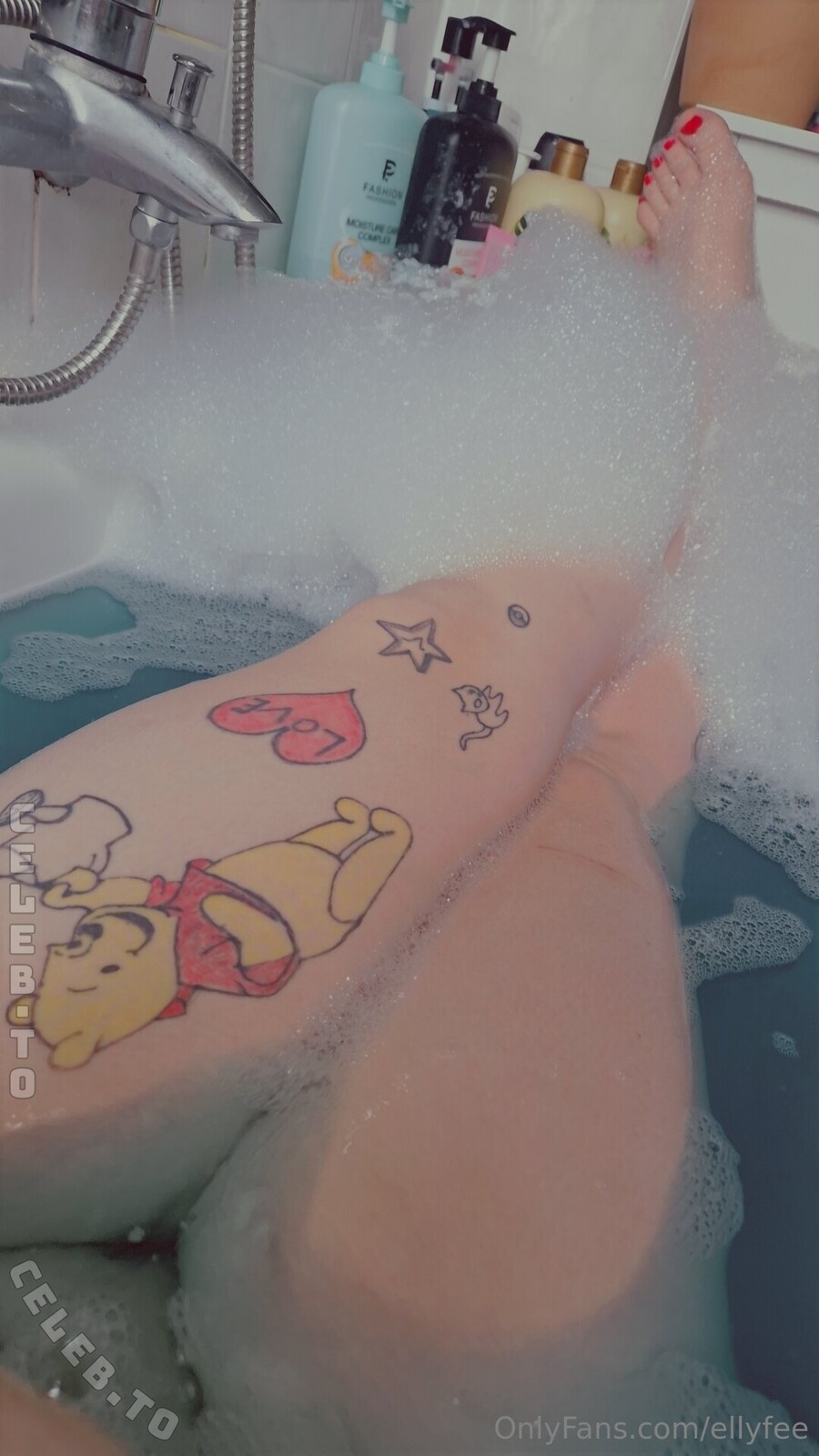 Ellyfee nude photo 5