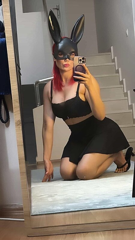 Elmira nude photo 14
