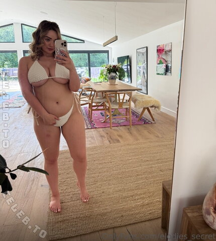 Elodie Wray nude photo 3