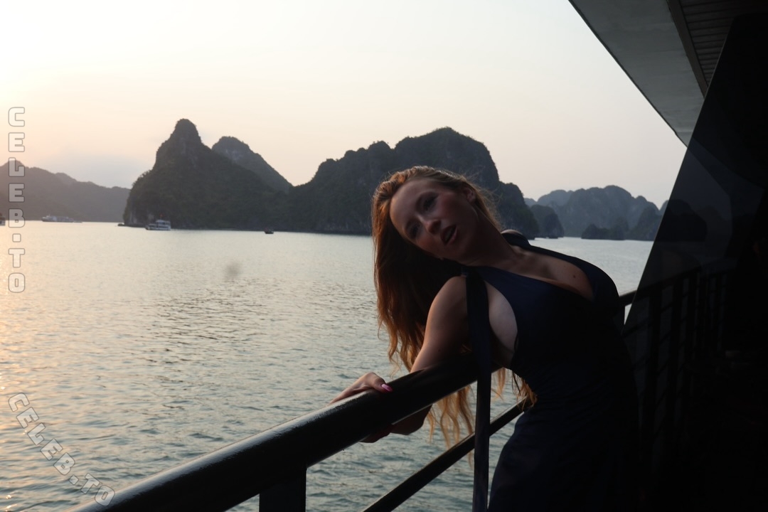 Eloisemrharkness nude photo 1