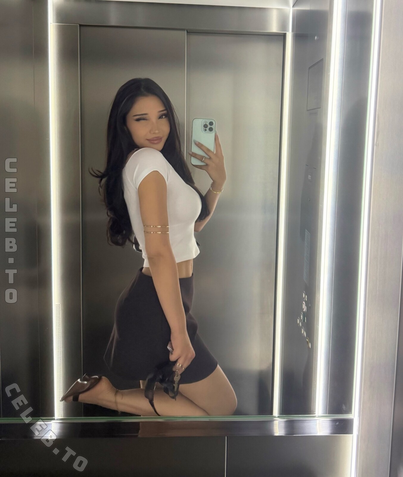 elquaria nude photo 12