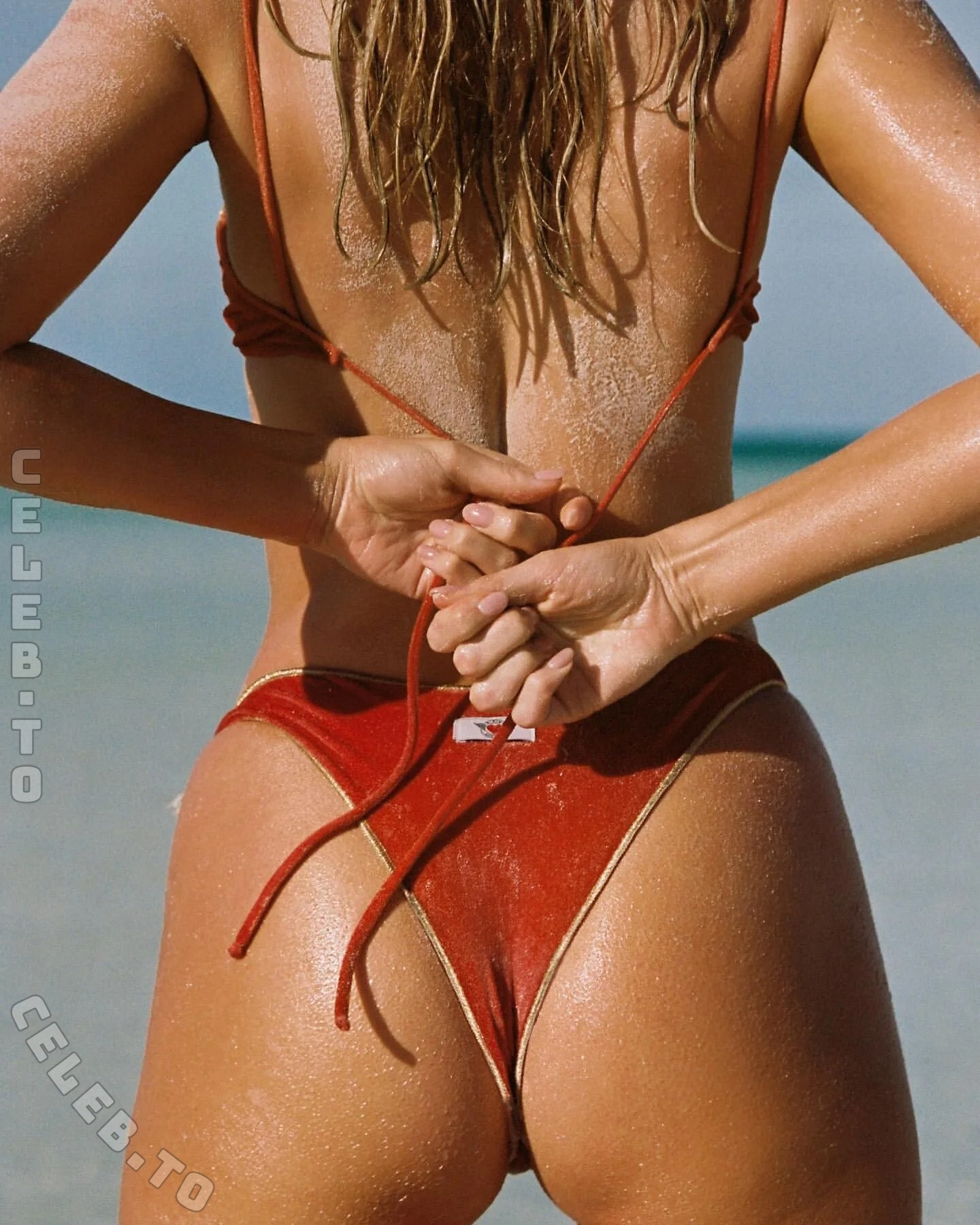 Elsa Hosk nude photo 3