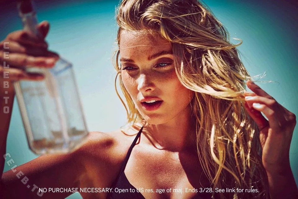 Elsa Hosk nude photo 8