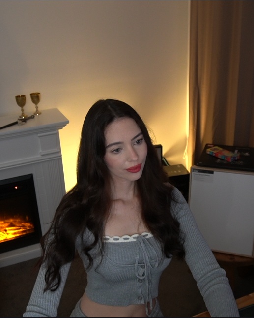 ELTK nude photo 15