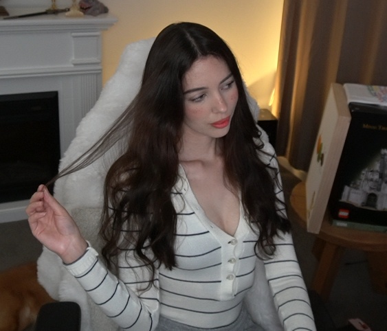 ELTK nude photo 21
