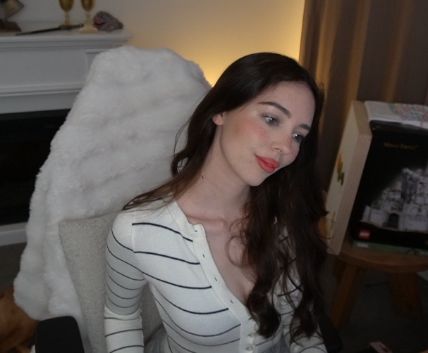 ELTK nude photo 27