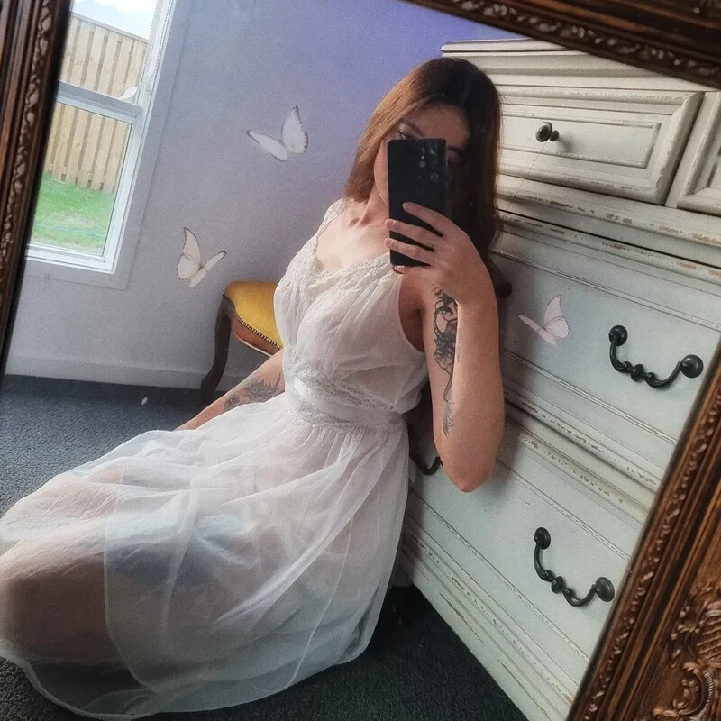 ELTK nude photo 6