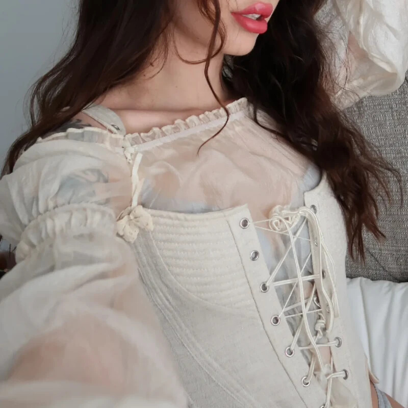 ELTK nude photo 21