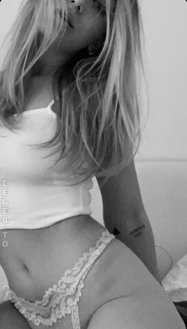 Ema Louise nude photo 12