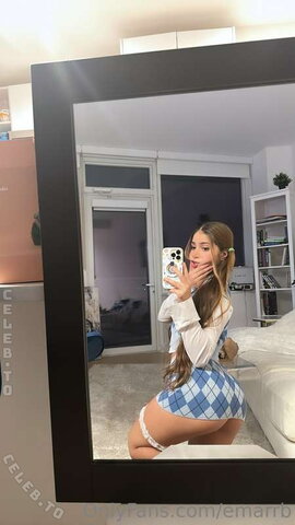 Emarrb nude photo 346