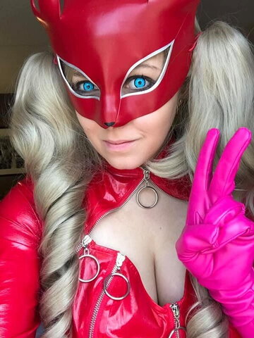 Emcat Cosplay nude photo 1