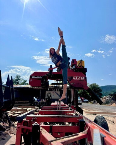 Emerald Breon nude photo 9