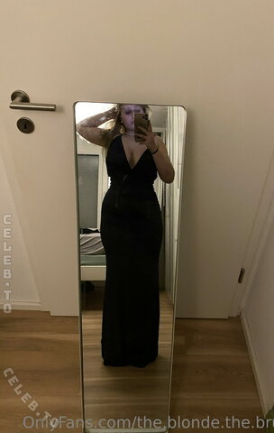 Emiglia Bader nude photo 6