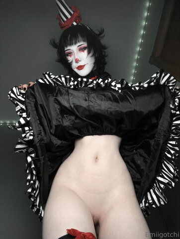 Emiigotchi nude photo 71