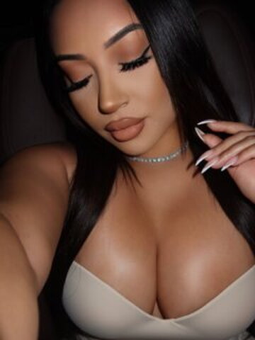 _emii.liaaa nude photo 2