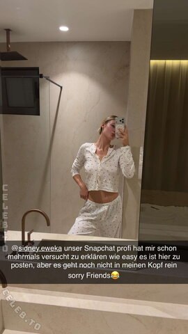 Emilia BTE nude photo 97