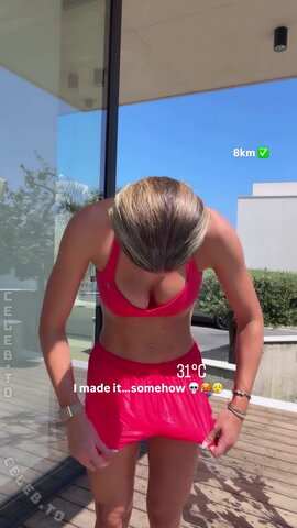 Emilia BTE – sweaty Emilia