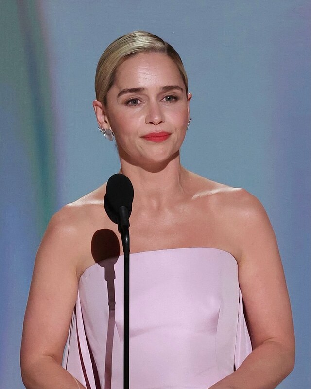 Emilia Clarke nude photo 11