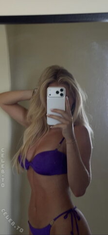 Emilia_wue Fresh (1 photo)