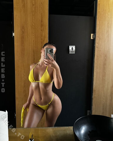 Emiliia.ar nude photo 26