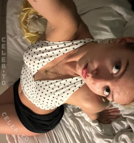 Emily Anouk Dorn nude photo 13