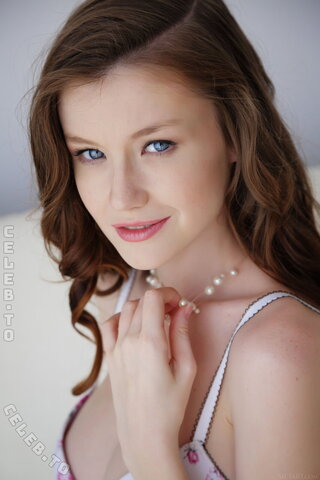Emily Bloom nude photo 109