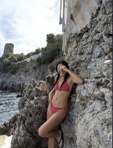 Emily ha nude photo 21