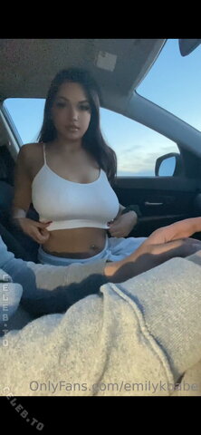 Emily Kaye photo 1