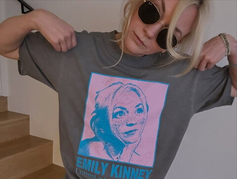 Emily Kinney Hot (6 photos)