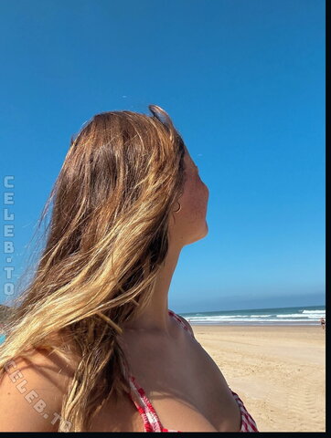 Emily Marie Neumann photo 5