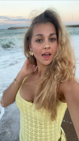 Emily Maurer nude photo 83