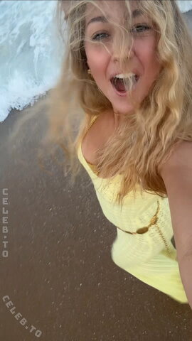 Emily Maurer nude photo 25