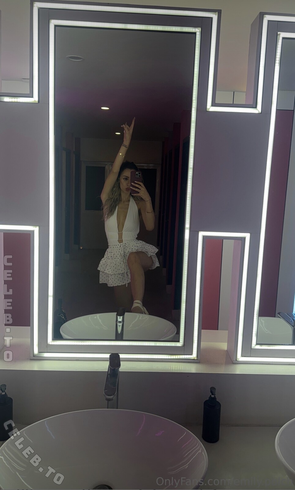Emily Polch nude photo 1