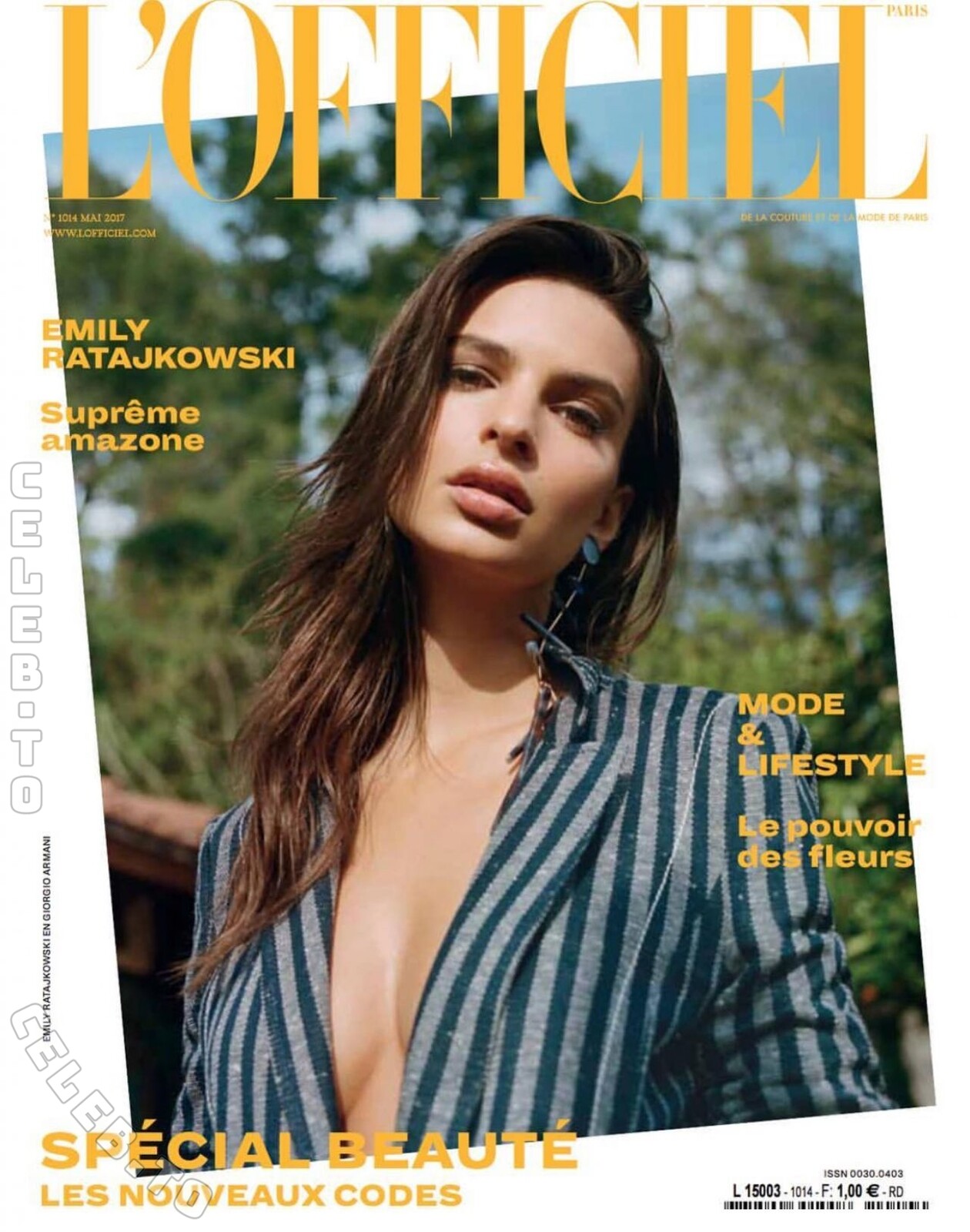 Emily Ratajkowski nude photo 1